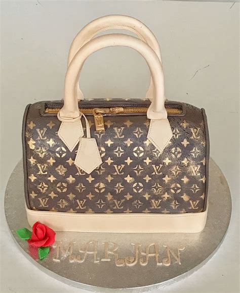 louis vuitton handbag cake pattern.